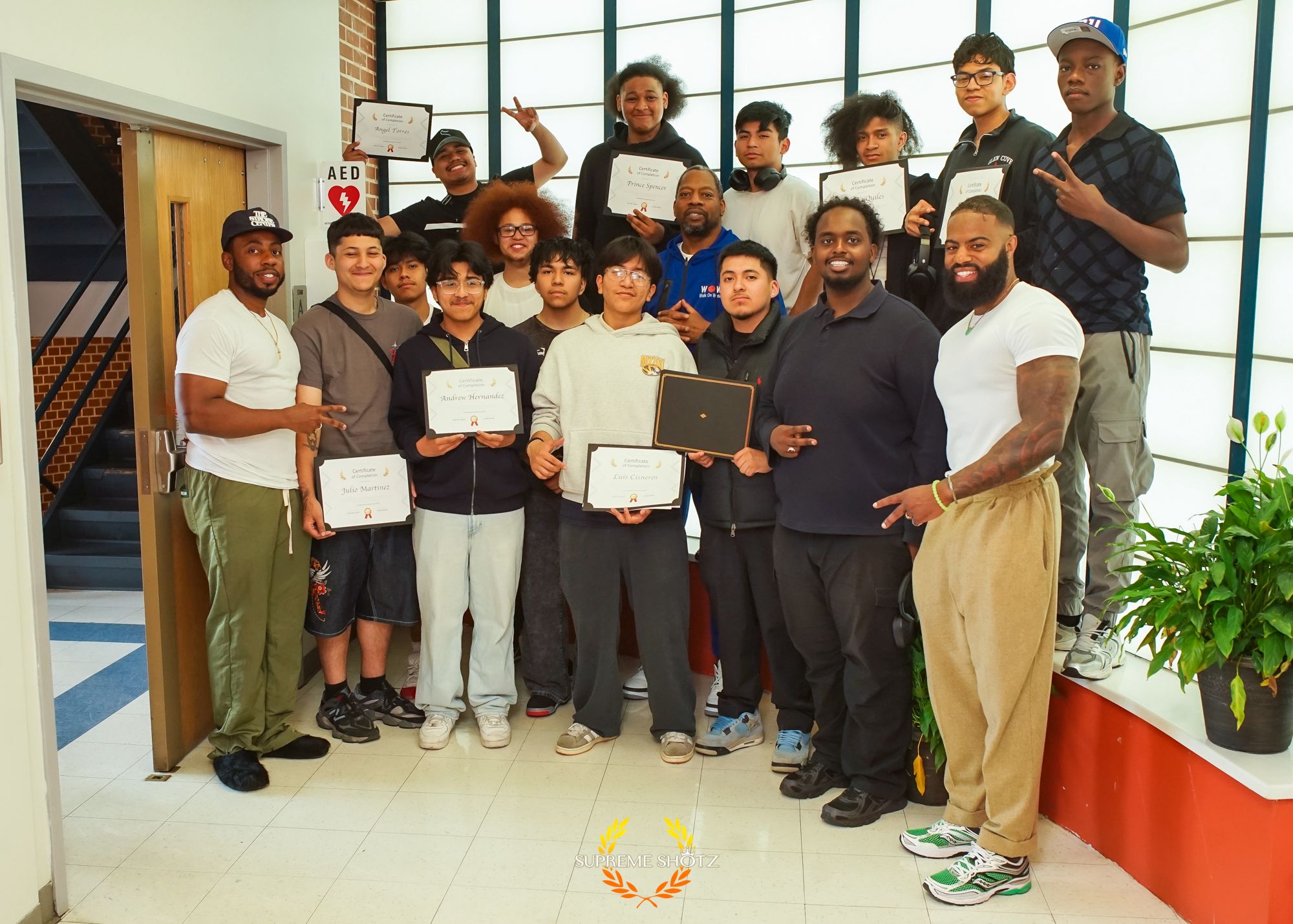 Image hover effect image